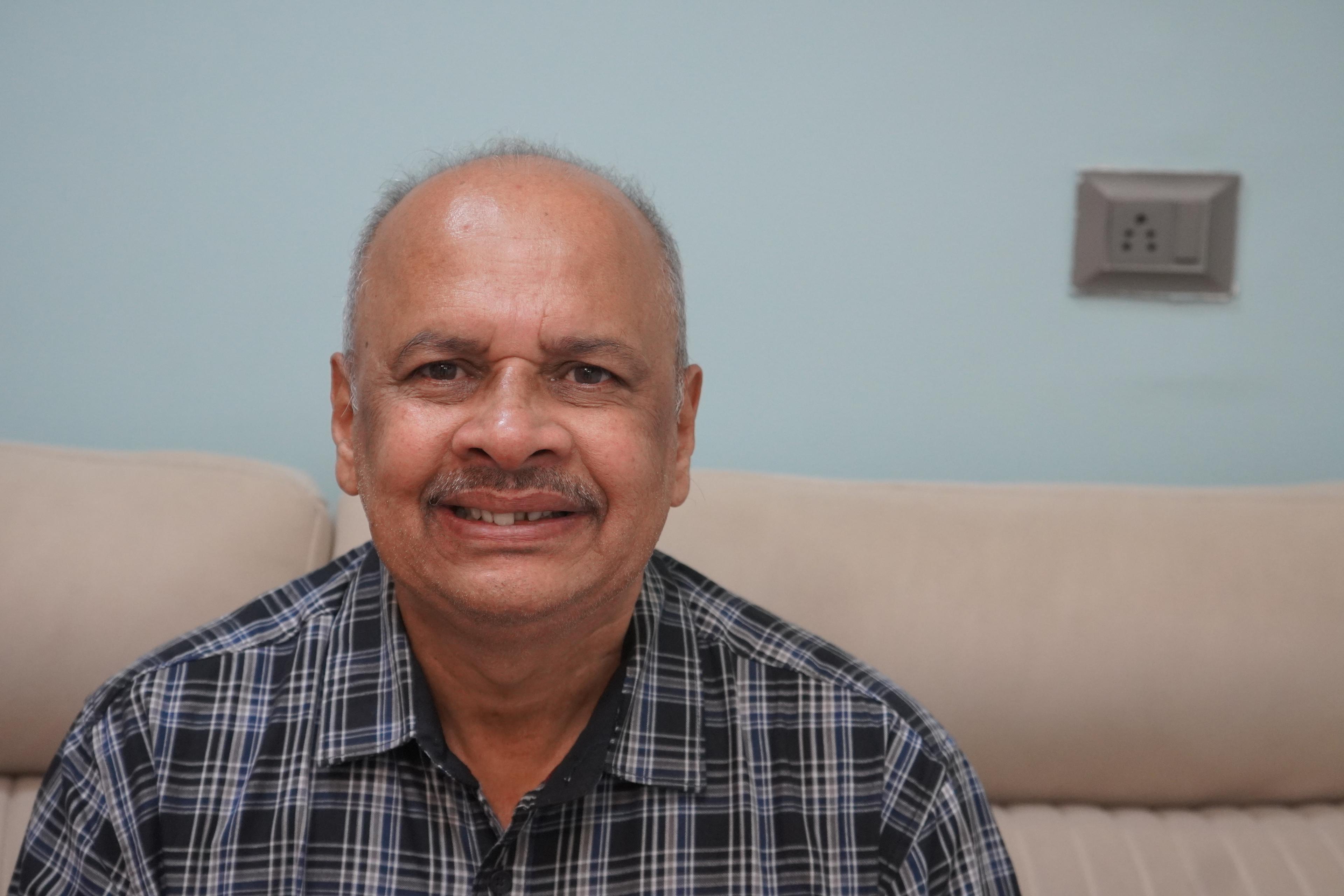 Deepak Gokhale before treatment photo 1